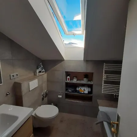 3 Bdr - Private Jacuzzi And Sauna - Alpi アパート ガルミッシュ・パルテンキルヒェン